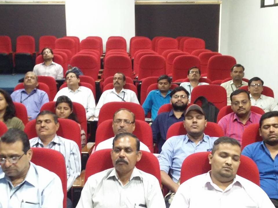 Participants in a lecture-hall session
